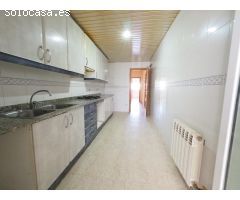 SE VENDE PISO EN TERRASSA, ZONA LES ARENES