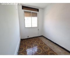 SE VENDE PISO EN SABADELL, ZONA CREU DE BARBERA