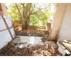 SE VENDE CASA ADOSADA EN RODA DE BERA