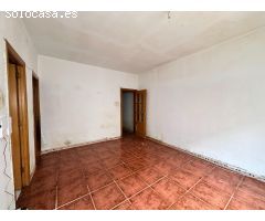 SE VENDE PISO EN TERRASSA, ZONA CAN BOADA