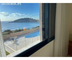 Amplia casa pareada con preciosas vistas al mar en Isla Plana, Ibiza