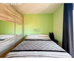 Ático Dúplex con Terraza y Vistas al Mar en Sant Lluís, Palafolls