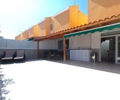 Bungalow en Alquiler en San Bartolome de Tirajana, Las Palmas