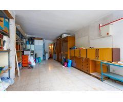 Vivienda mas Local en la zona de la Florida ( Hospitalet de Llobregat)
