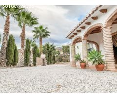 Chalet en Venta en Canillas de Aceituno, Málaga