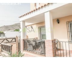 Chalet en Venta en Salobreña, Granada