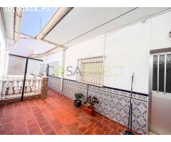 Edificio en Venta en Torrox Costa, Málaga