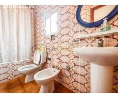 Edificio en Venta en Torrox Costa, Málaga
