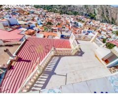 Chalet en Venta en Vélez de Benaudalla, Granada