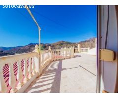 Chalet en Venta en Vélez de Benaudalla, Granada