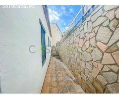 Chalet en Venta en Acebuchal, Málaga