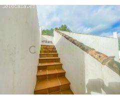 Chalet en Venta en Acebuchal, Málaga