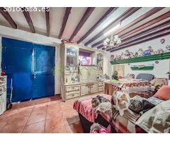 Casa de Pueblo en Venta en Comares, Málaga