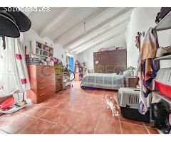 Casa de Pueblo en Venta en Comares, Málaga
