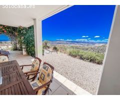 Chalet en Venta en Canillas de Aceituno, Málaga