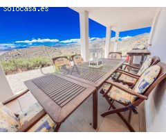 Chalet en Venta en Canillas de Aceituno, Málaga