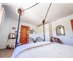 Chalet en Venta en Canillas de Aceituno, Málaga