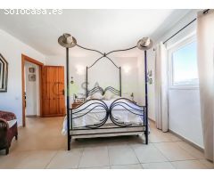 Chalet en Venta en Canillas de Aceituno, Málaga