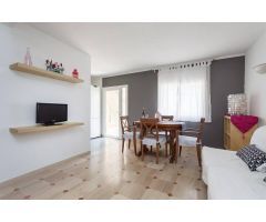 Impresionante Casa Unifamiliar en Venta en Can Roca, Castelldefels