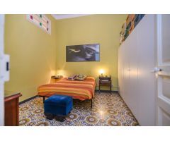 Piso en Barcelona , céntrico zona El Raval, 114 m2 de superficie , luminoso.
