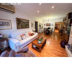 Espectacular vivienda zona céntrica de Barcelona en una finca con dos ascensores y portero .
