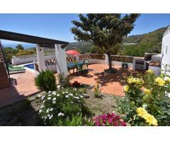 Chalet en Alquiler en Torrox Costa, Málaga
