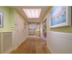 ¡Exclusivo Lujo y Espacio en el Corazón de Sant Gervasi, Barcelona!