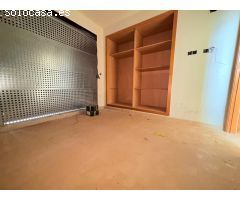 Tríplex en esquina con jardín privado en Los Alcázares