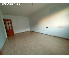 Estupendo piso en Ceutí