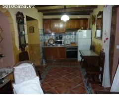 Casa de Pueblo en Venta en Las Arenas, Málaga