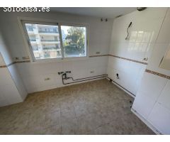 VENTA PISO EN MARBELLA ZONA GUADALMINA ALTA CON 3 HABITACIONES Y 3 BAÑOS