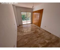 VENTA PISO EN MARBELLA ZONA GUADALMINA ALTA CON 3 HABITACIONES Y 3 BAÑOS