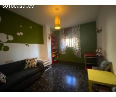 Oportunidad de Casa en Venta en Huétor Tájar, Granada .Funcional y Lista para Entrar a Vivir