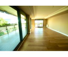 Precioso piso de 215m2 aprox más 80m2 de terrazas y 4pk en exclusivo complejo Torre Vilana!
