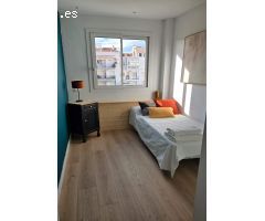 Apartamento nuevo a estrenar, de lujo e insonorizado, en la Calle Montroig