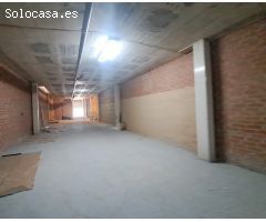 Local comercial en Cornellá de Llobregat