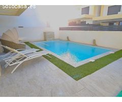 Chalet en Venta en Los Montesinos, Alicante