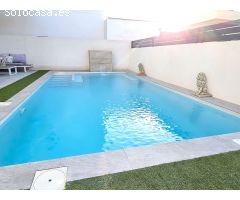 Chalet en Venta en Los Montesinos, Alicante
