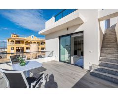Chalet en Venta en Benijófar, Alicante