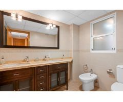 Apartamento en Venta en Torrevieja, Alicante