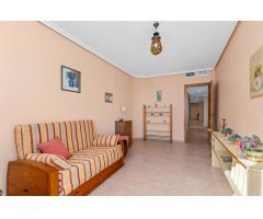 Apartamento en Venta en Torrevieja, Alicante