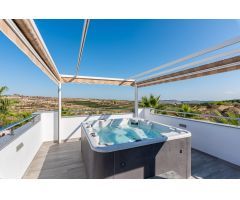 Finca en Venta en San Miguel de Salinas, Alicante