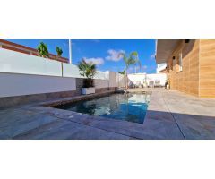 Chalet en Alquiler en San Pedro del Pinatar, Murcia
