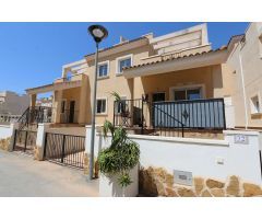 Chalet en Alquiler en San Miguel de Salinas, Alicante