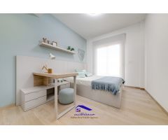 Apartamento en Venta en Urbanización El Raso, Alicante