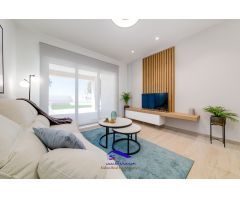 Apartamento en Venta en Urbanización El Raso, Alicante