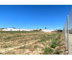 ¡Oportunidad única! Finca Rústica en LAS TRES PIEDRAS.