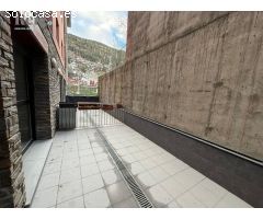 Piso de 2 habitaciones con gran terraza en Canillo