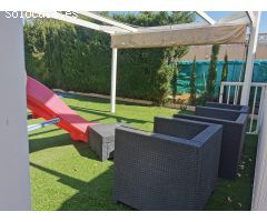 GRAN CASA CON PARCELA INDEPENDIENTE Y PISCINA