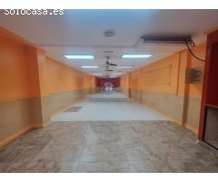 LOCAL COMERCIAL CON POSIBILIDAD DE CAMBIO DE USO EN CAROLINAS ALTAS